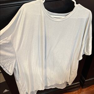 Classic lite gray Women's Top